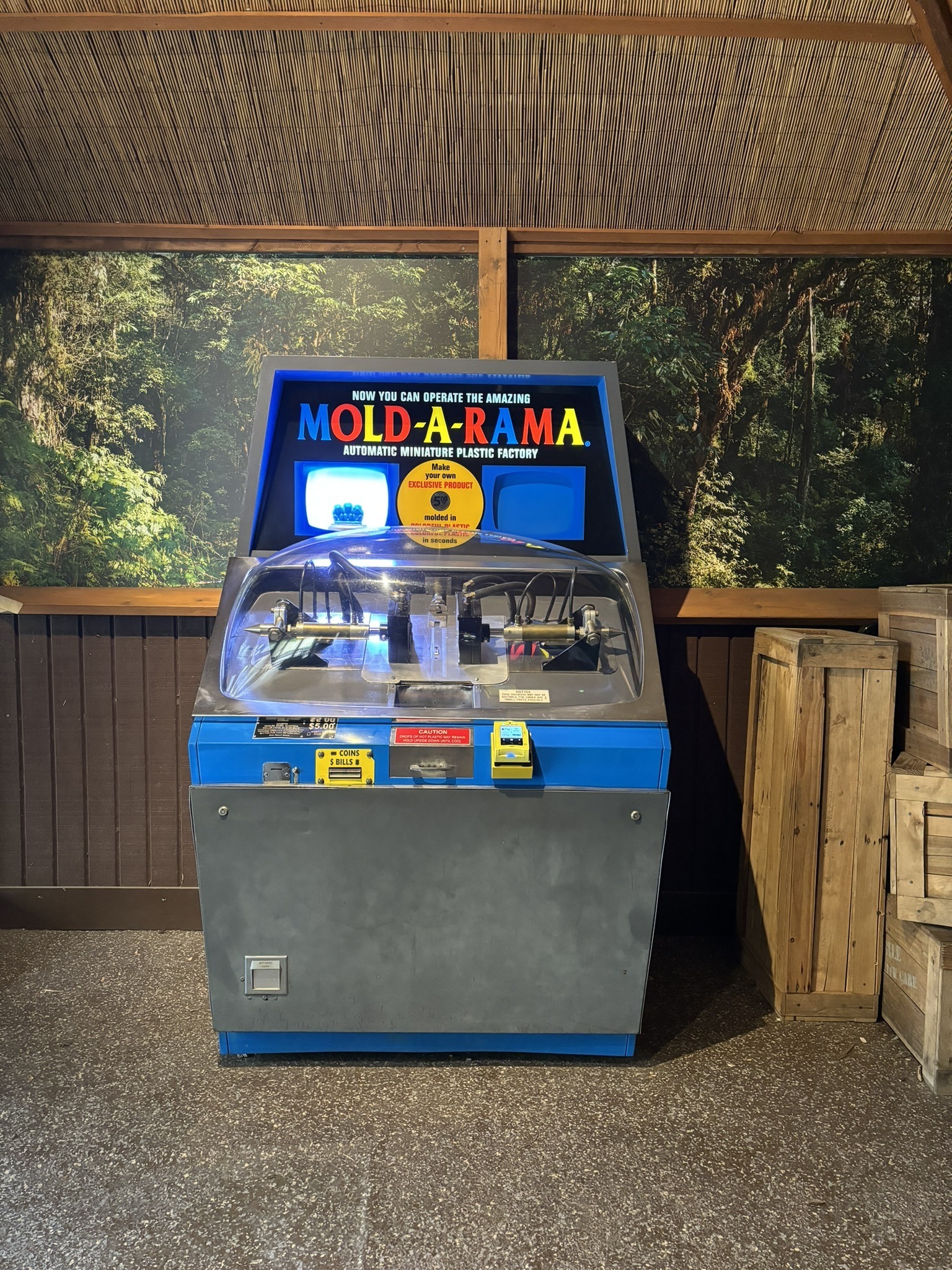 Mold-A-Rama 3 Monkeys Machines in entrance of Tropical World of Brookfield Zoo